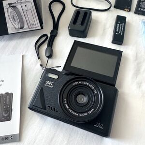 5K Ultra HD Compact Digital Camera - Black NEW